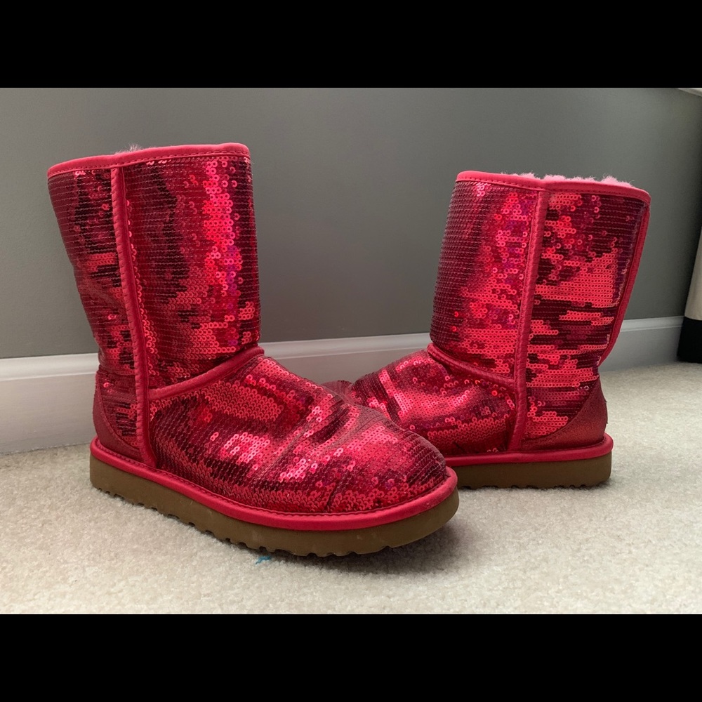 Pair of Size 7 Sequin Ugg Boots